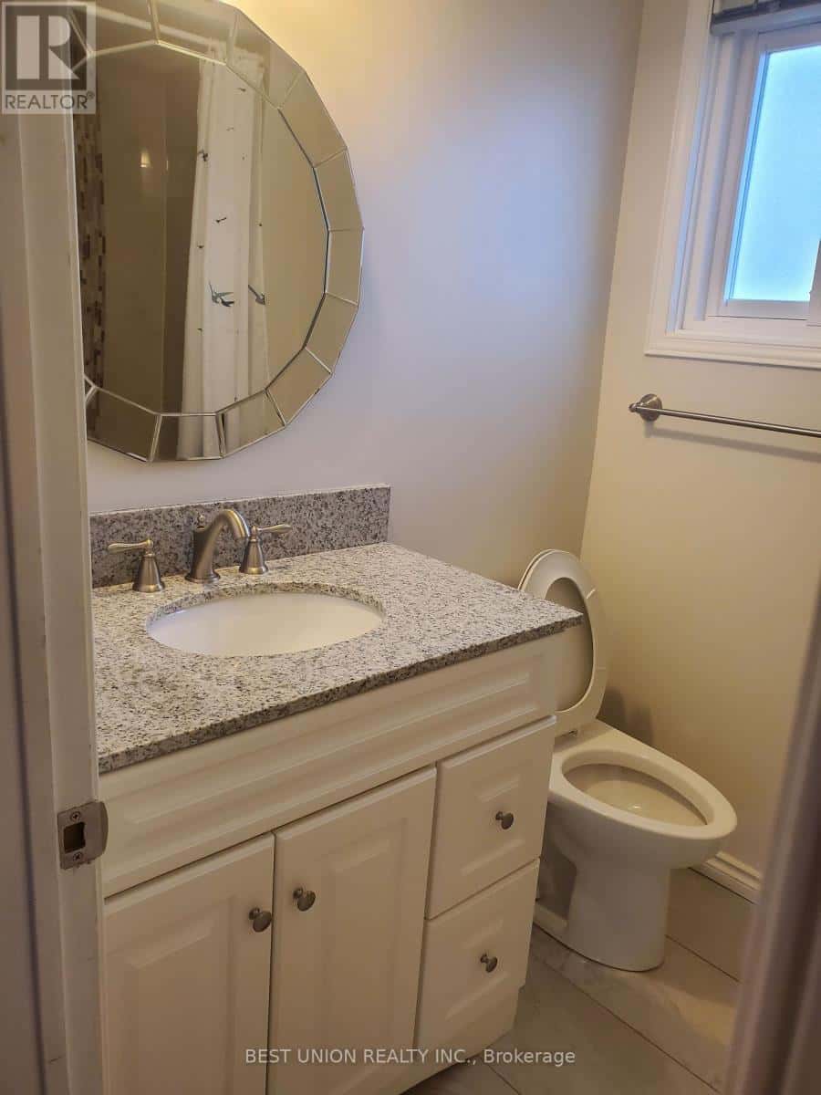 Richmond Hill (North Richvale) — Richmond Hill (North Richvale) - Photo 2 of 22