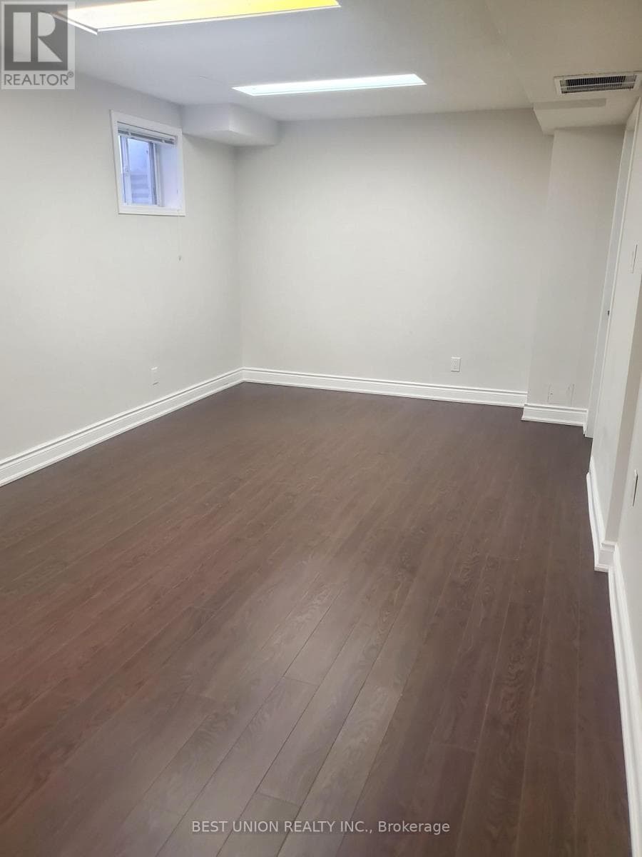 Richmond Hill (North Richvale) — Richmond Hill (North Richvale) - Main photo