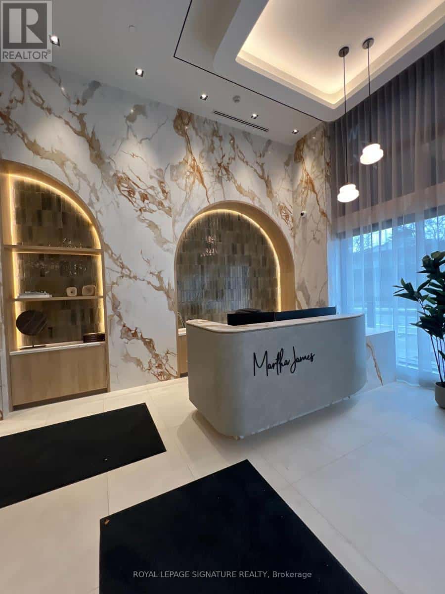 Burlington (Brant) — Burlington (Brant) - Photo 2 of 17