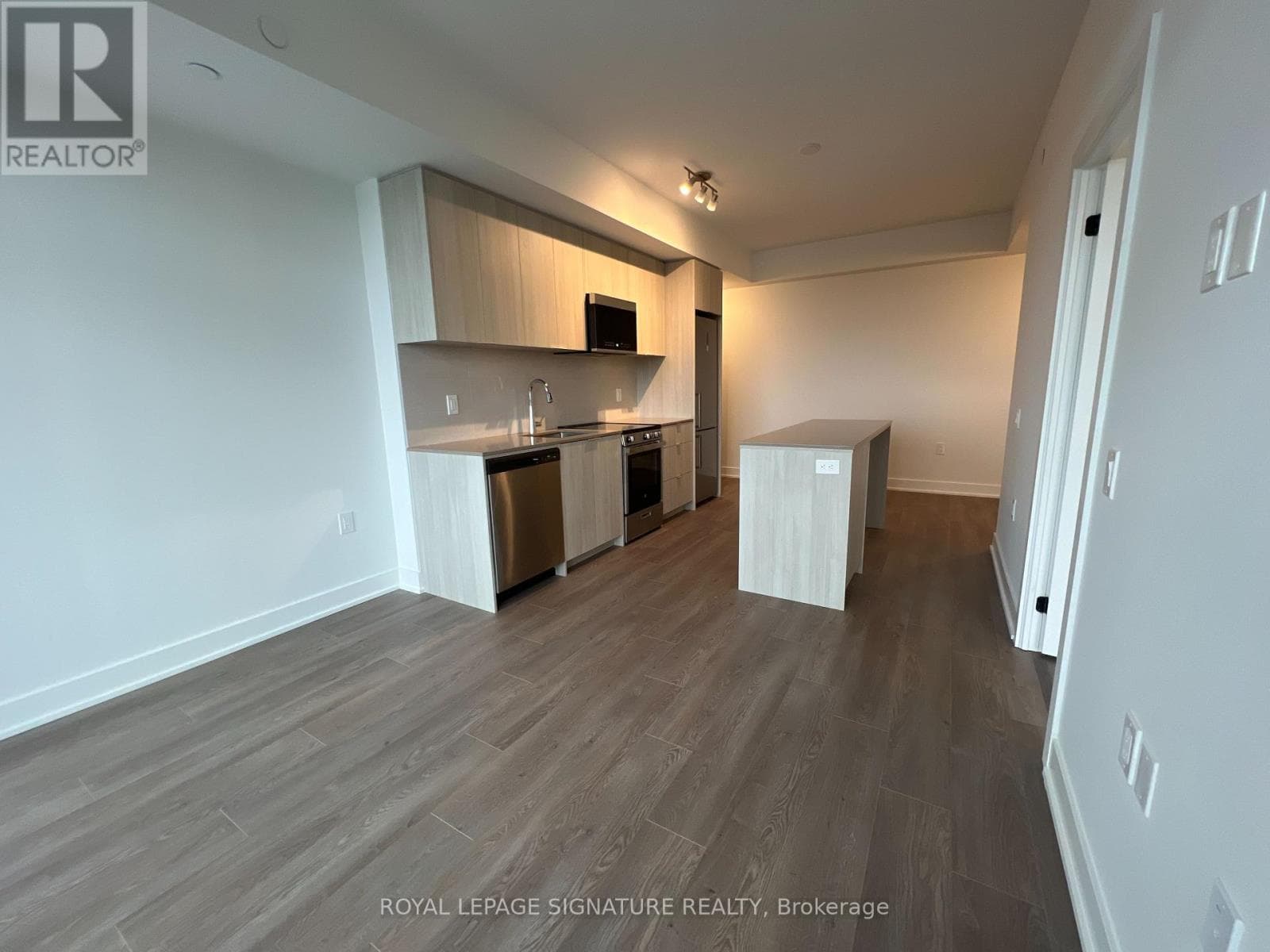 Burlington (Brant) — Burlington (Brant) - Main photo