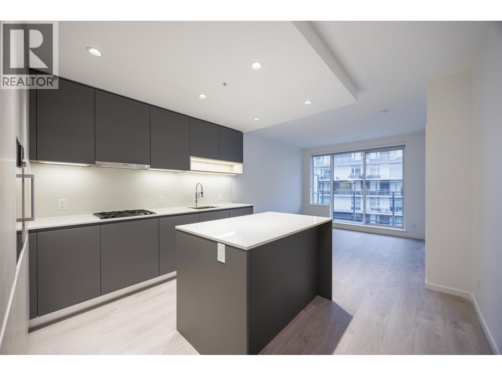 Richmond — Richmond - Main photo