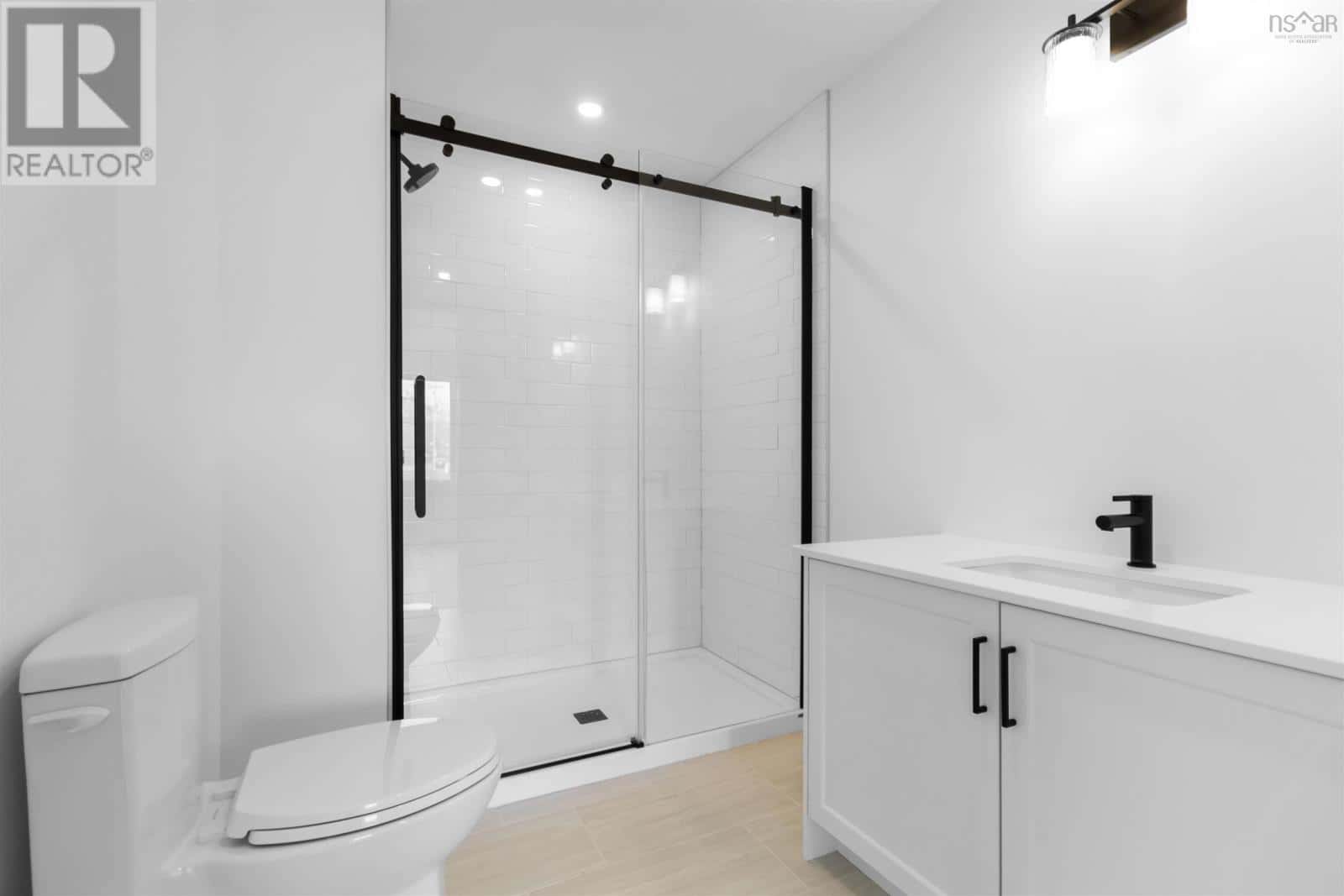 Enfield — Enfield - Photo 3 of 38