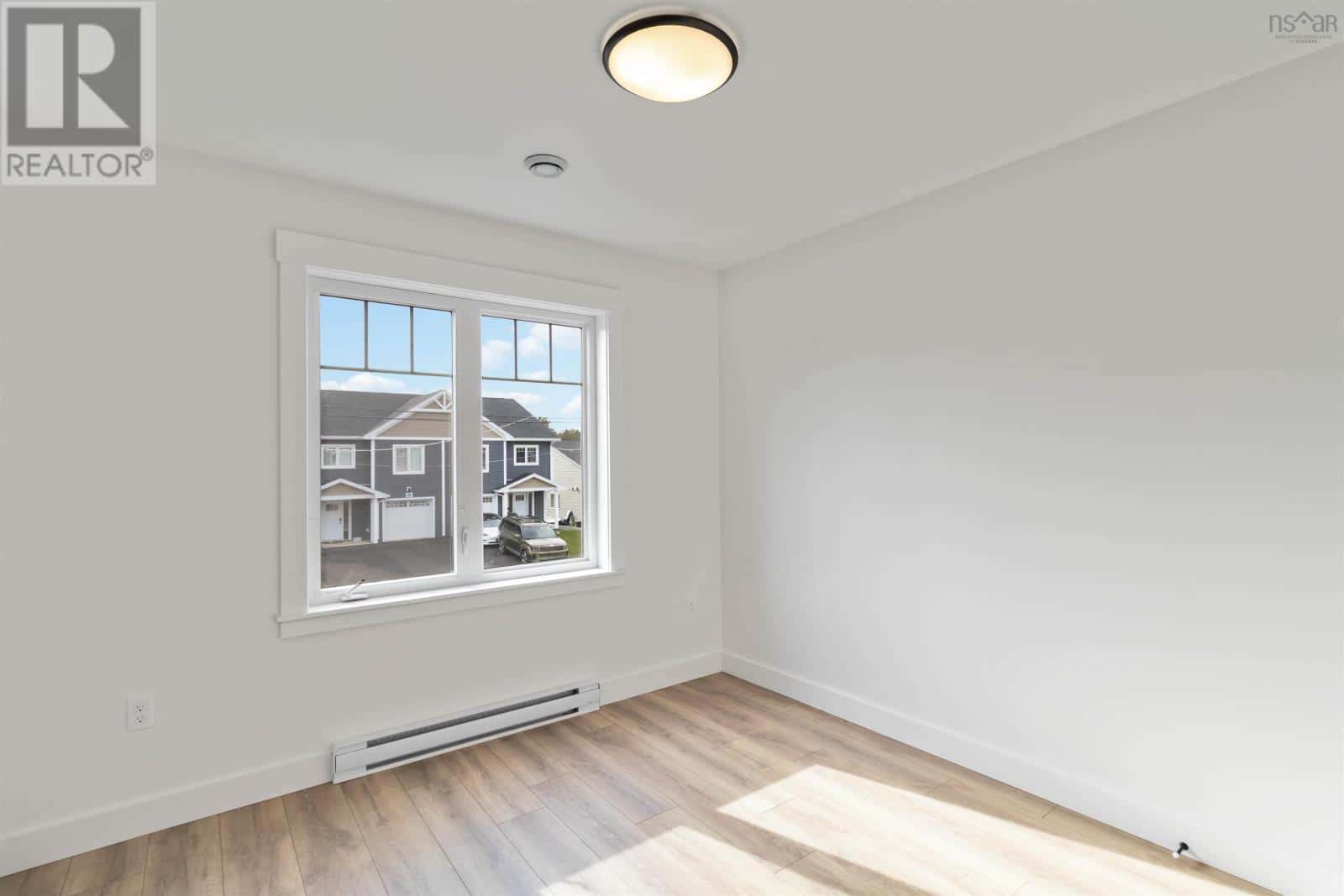 Enfield — Enfield - Photo 4 of 38