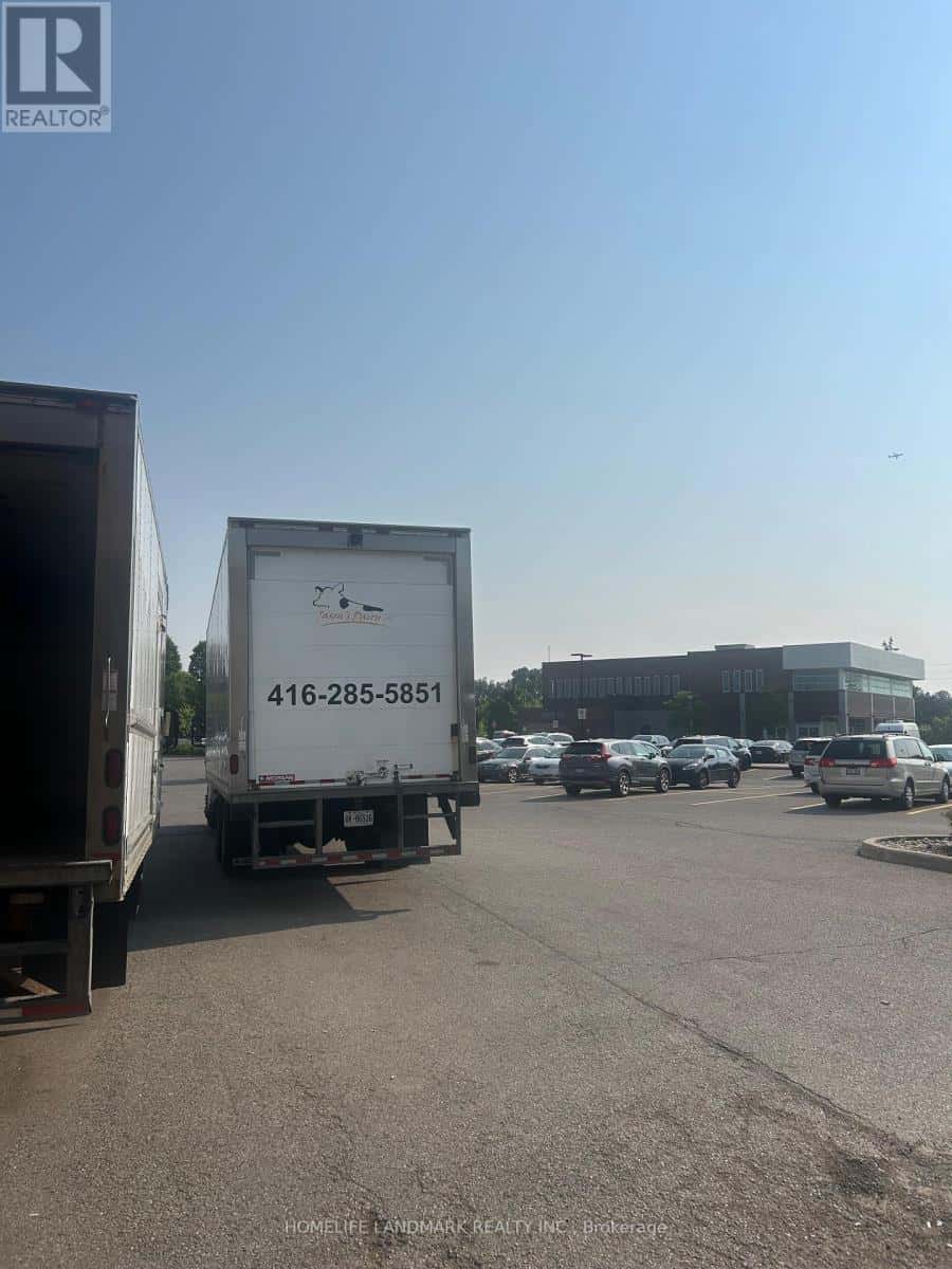 Toronto (Agincourt North) — Toronto (Agincourt North) - Photo 5 of 38