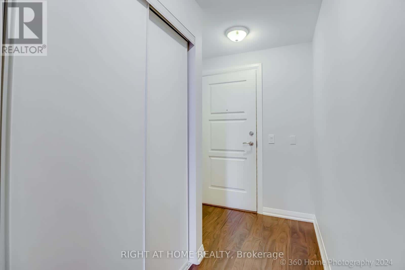 Markham (Wismer) — Markham (Wismer) - Photo 2 of 34