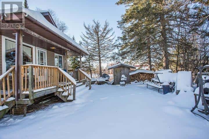 Algoma, Unorganized, North Part — Algoma, Unorganized, North Part - Photo 4 of 33