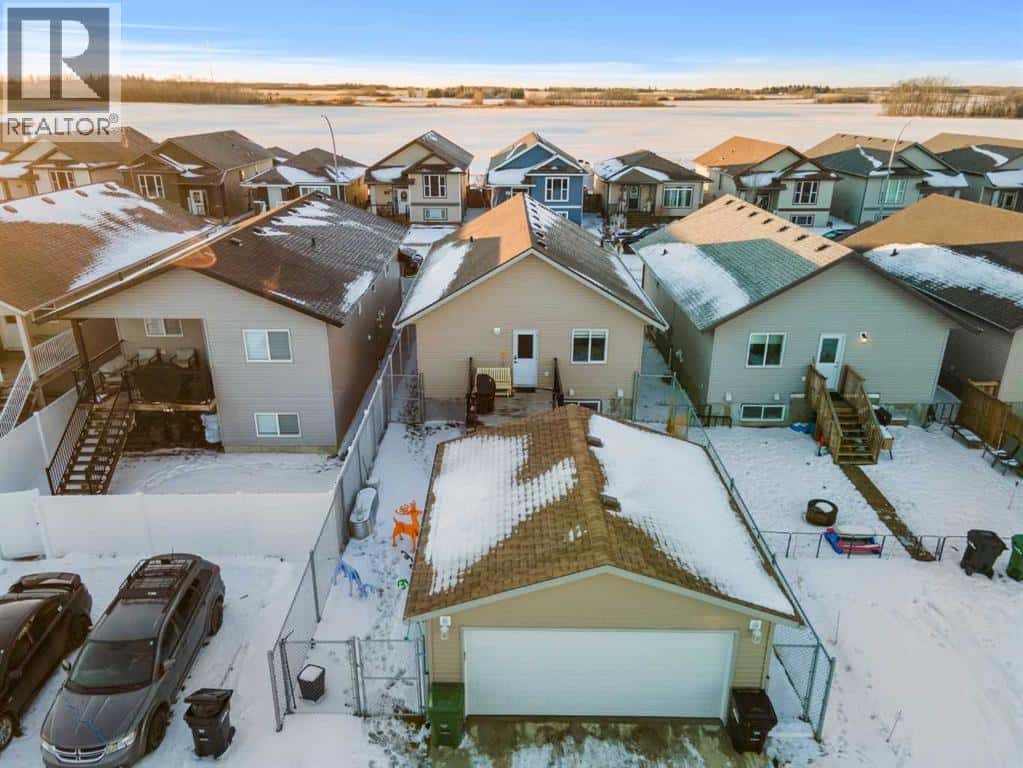 Camrose — Camrose - Photo 4 of 28