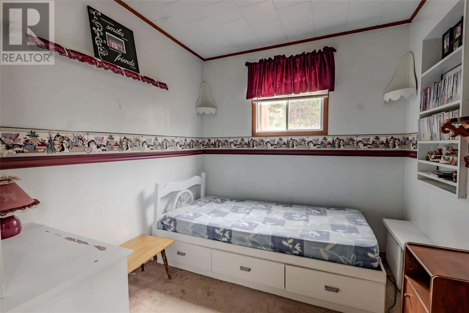 Admirals Cove — Admirals Cove - Photo 3 of 26