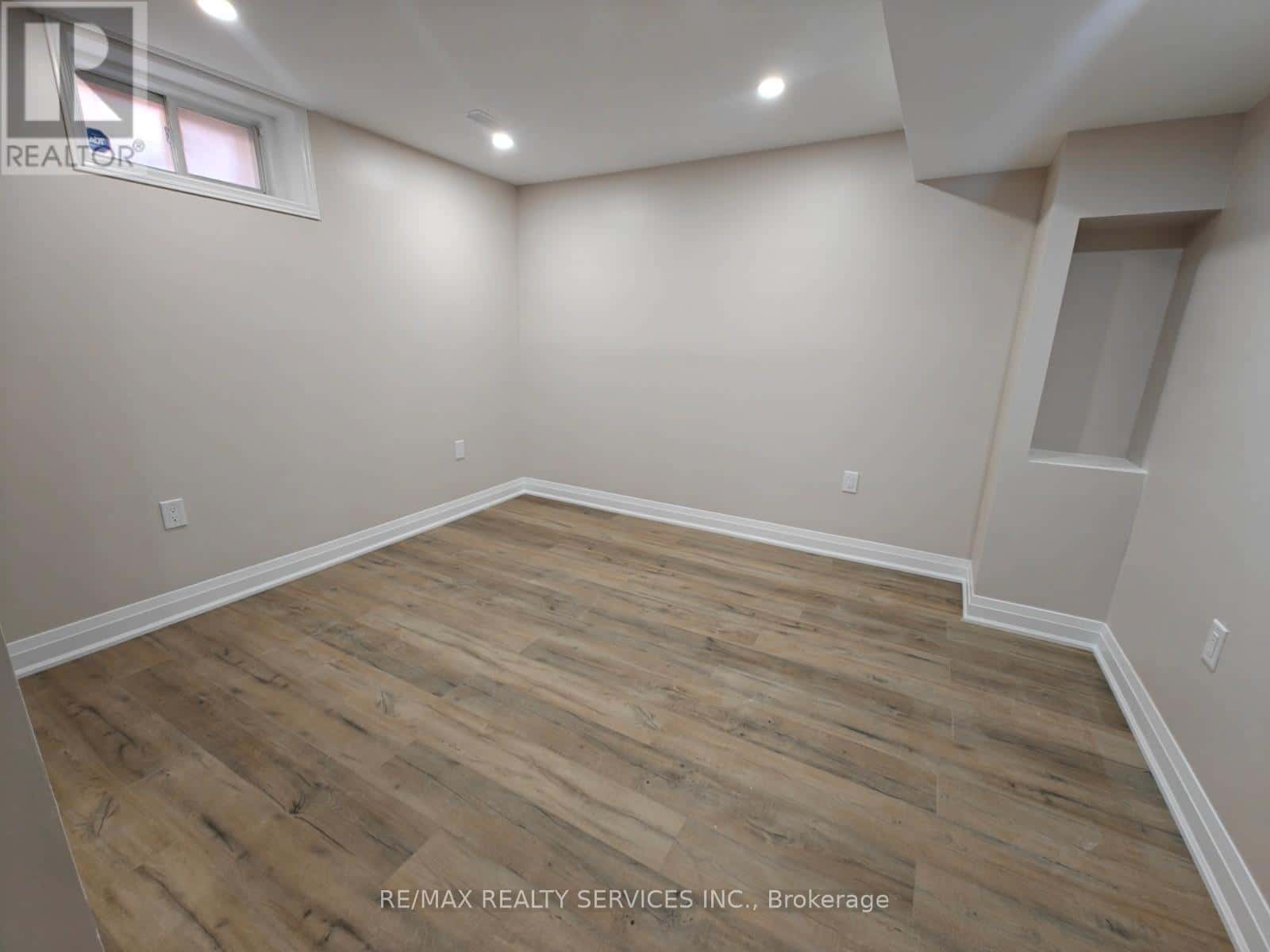 Mississauga (Lisgar) — Mississauga (Lisgar) - Photo 3 of 12