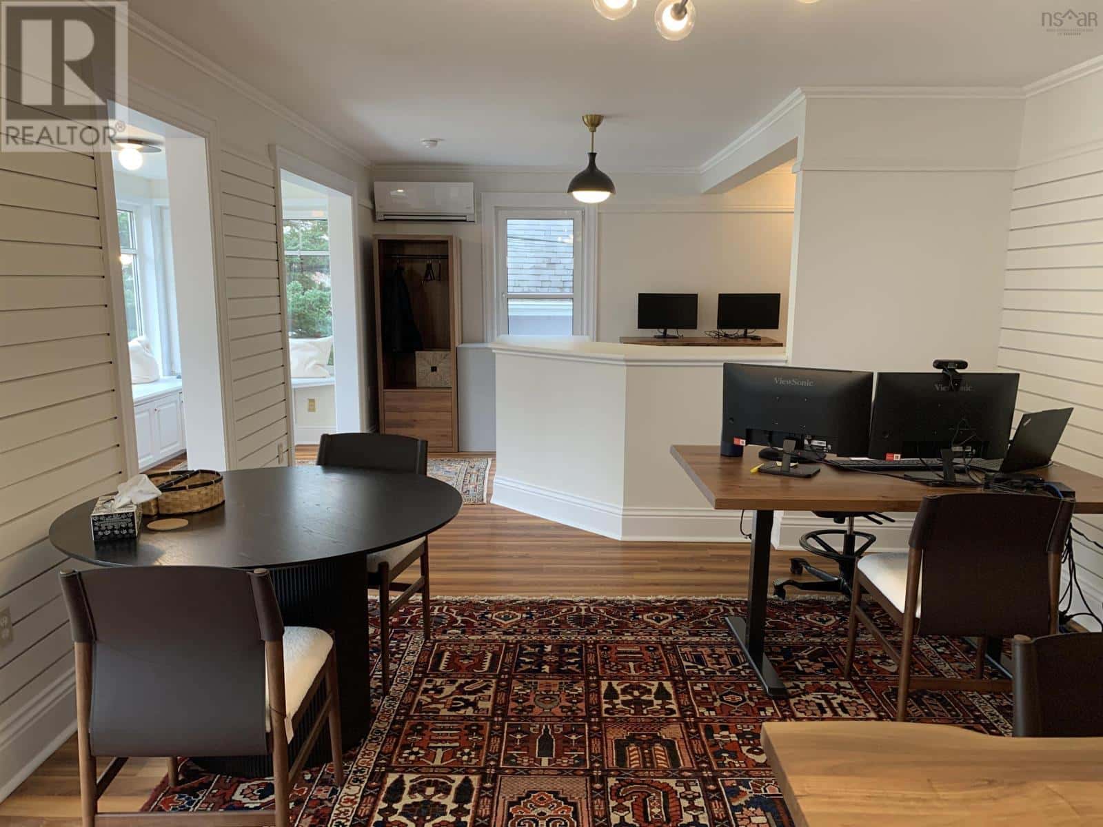 Bedford — Bedford - Photo 5 of 26