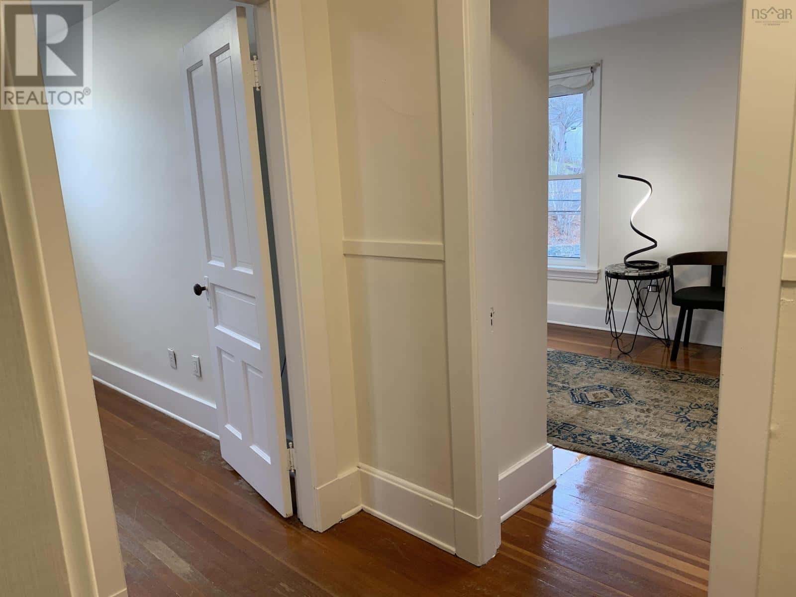 Bedford — Bedford - Photo 3 of 26