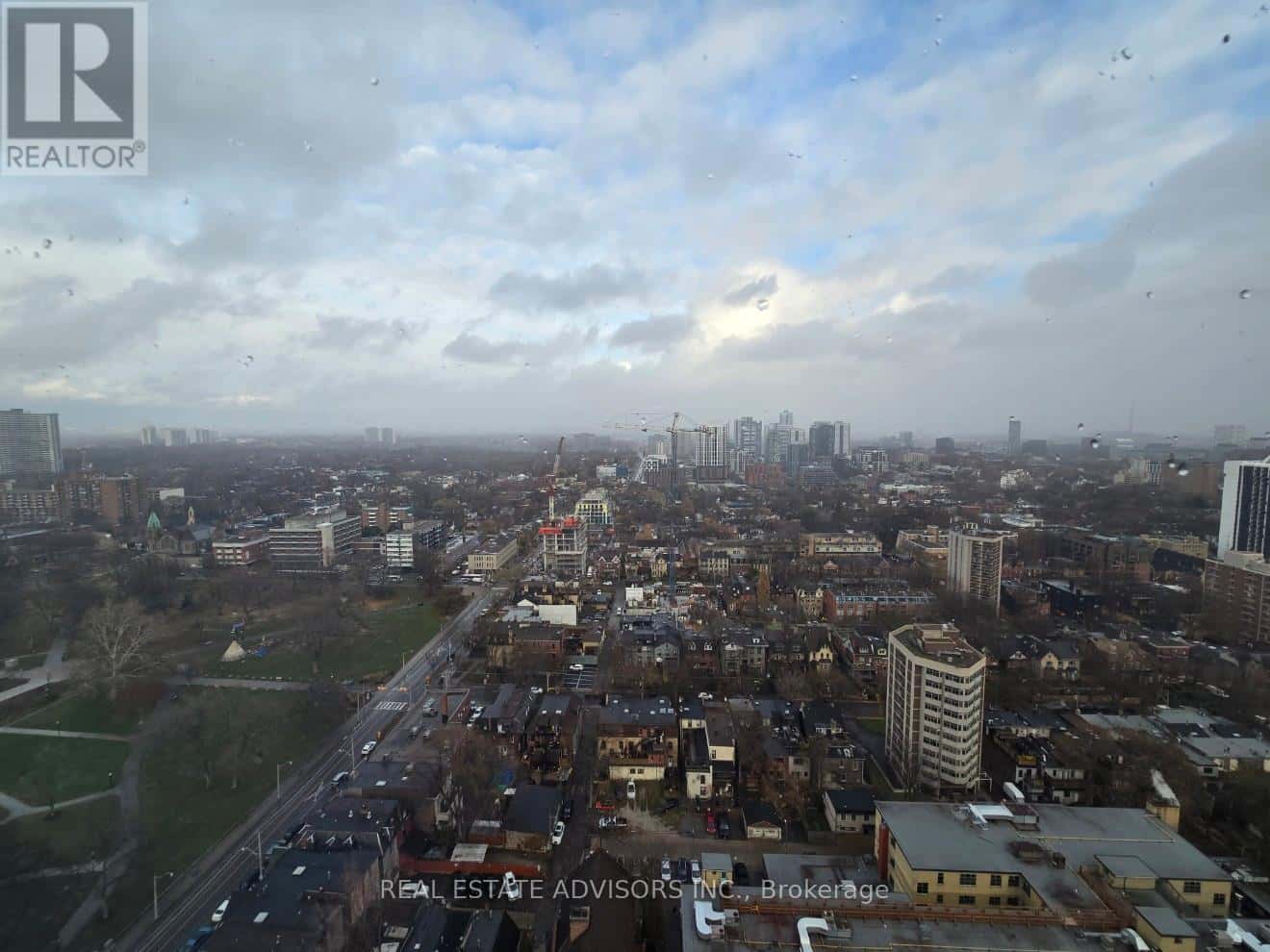 3012 - 319 JARVIS STREET — Toronto (Moss Park) - Photo 3 of 15