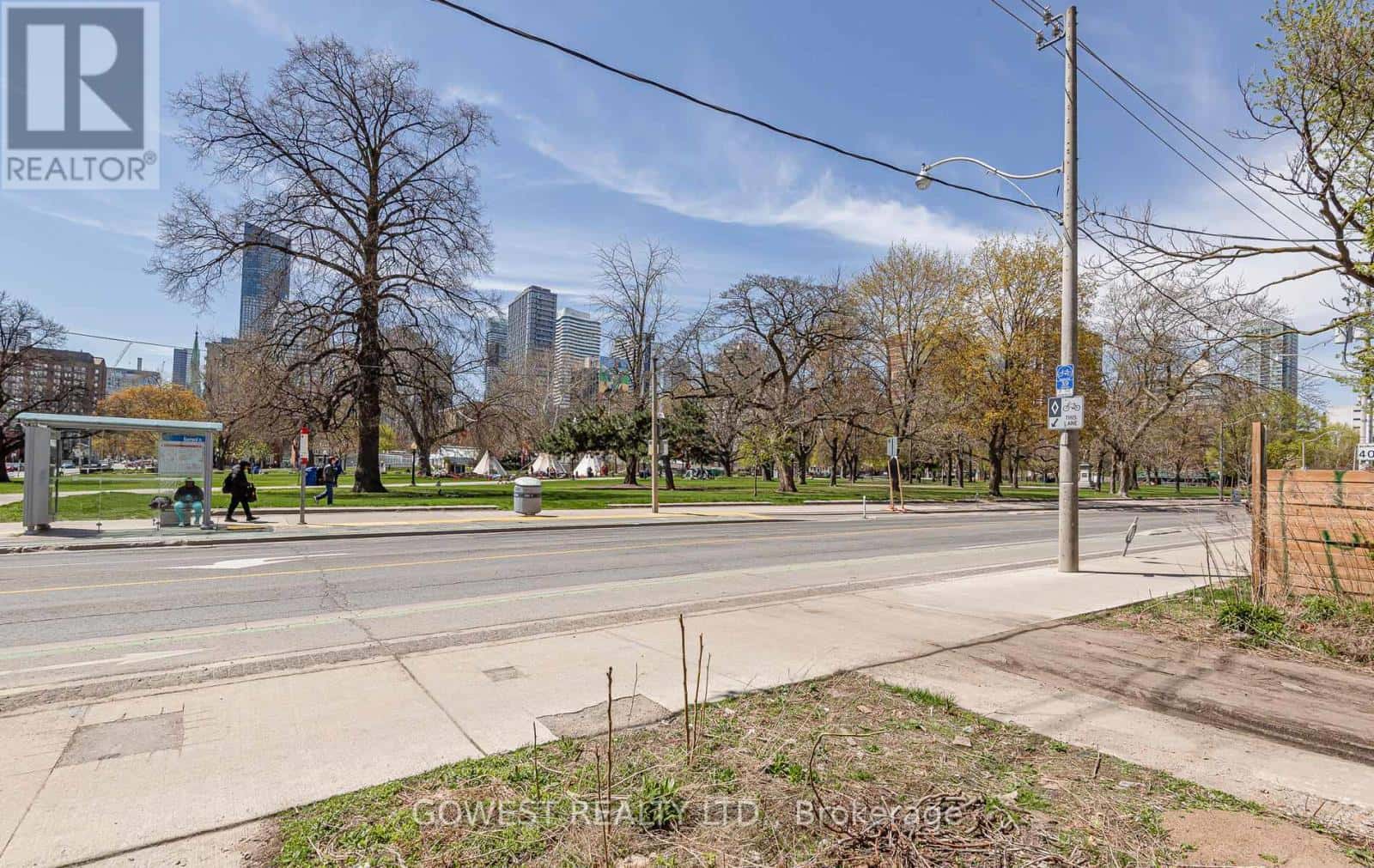 Toronto (Moss Park) — Toronto (Moss Park) - Photo 2 of 23