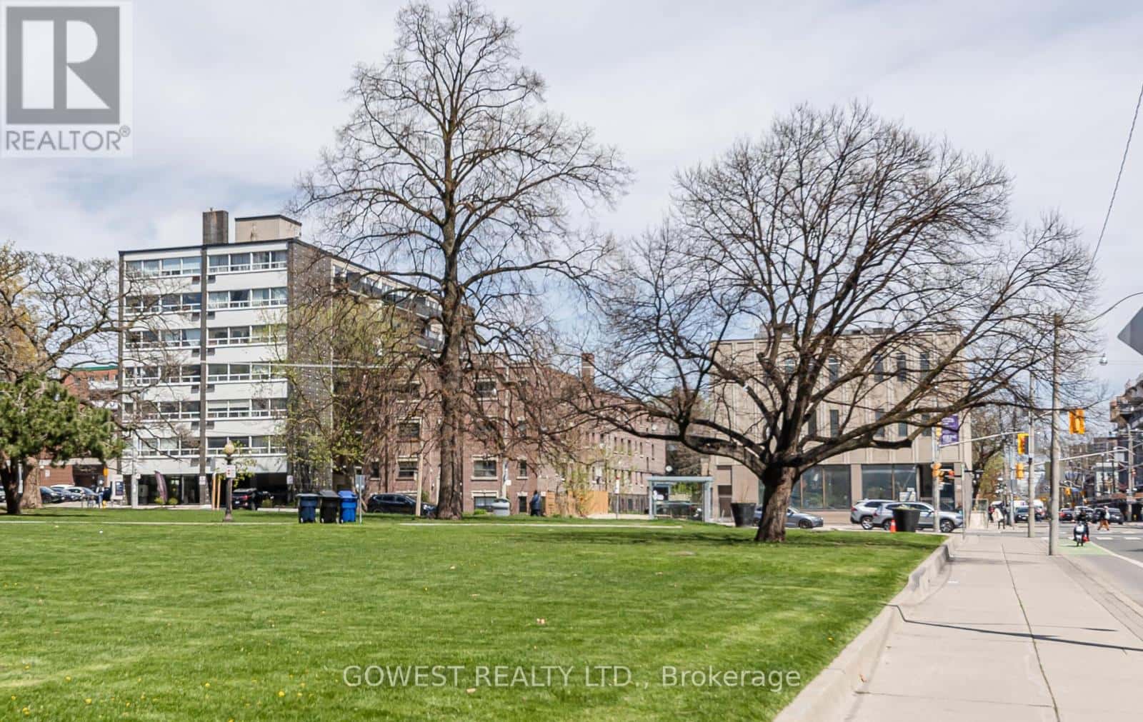 Toronto (Moss Park) — Toronto (Moss Park) - Photo 3 of 23