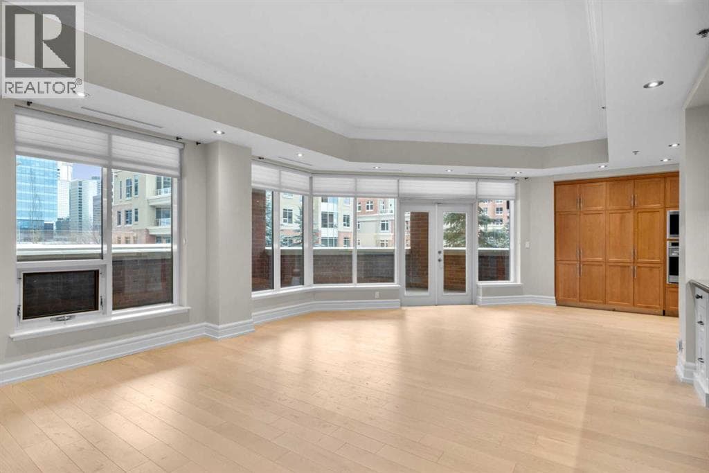 Calgary — Calgary - Main photo