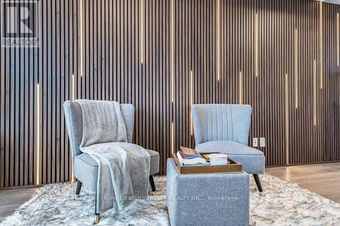 Oakville (RO River Oaks) — Oakville (RO River Oaks) - Photo 5 of 48