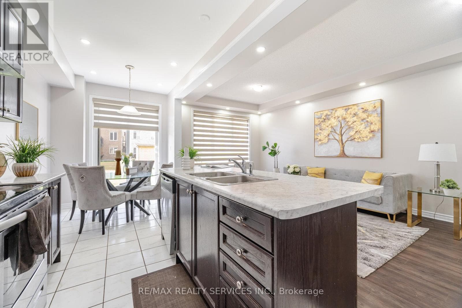 Caledon — Caledon - Main photo