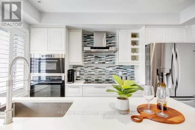 Mississauga (Cooksville) — Mississauga (Cooksville) - Main photo