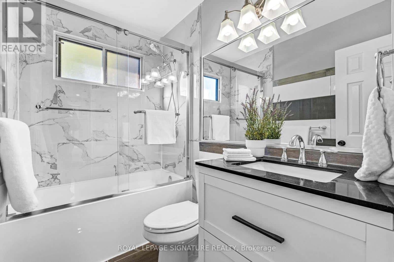 Brampton (Madoc) — Brampton (Madoc) - Photo 4 of 47