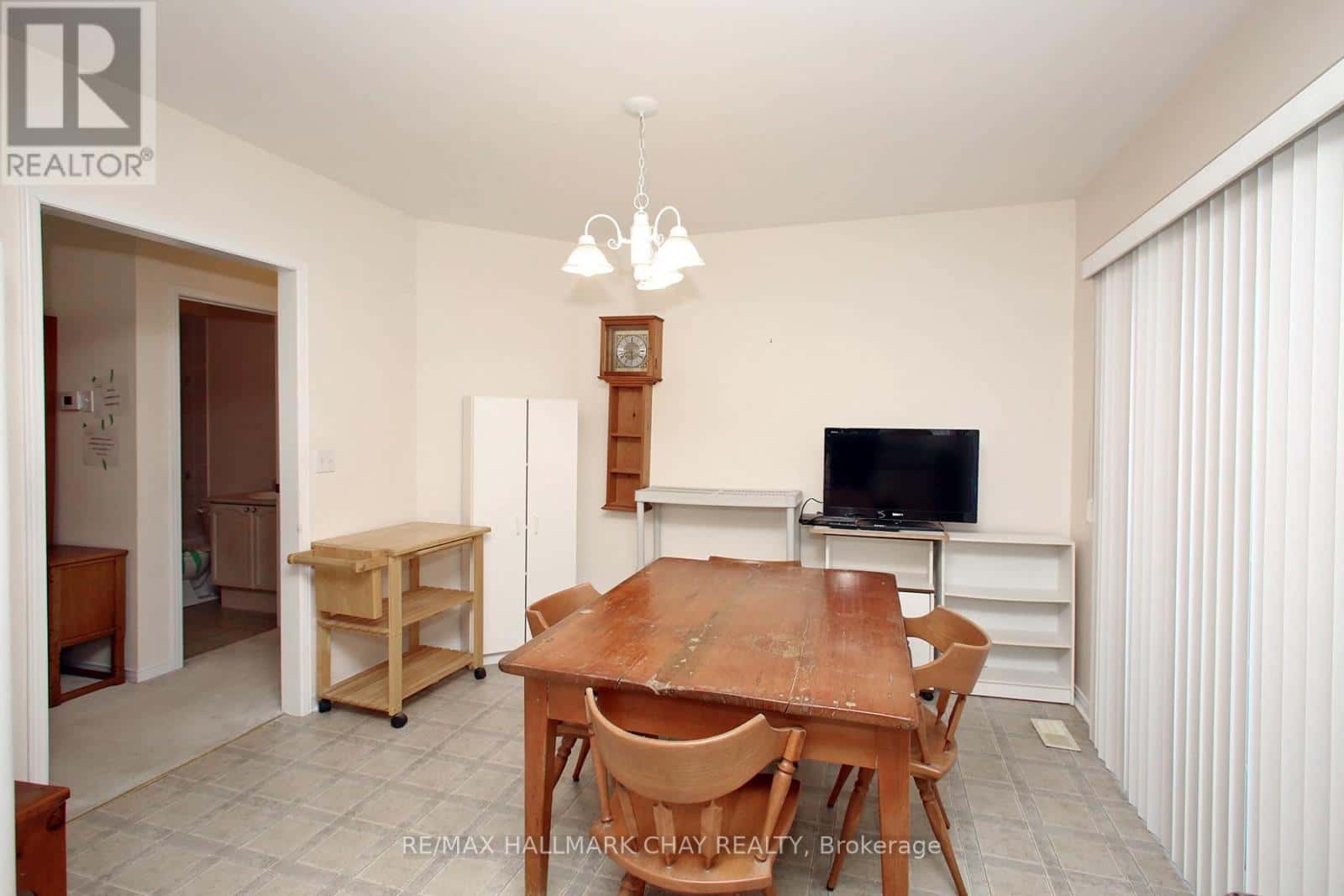 Port Hope — Port Hope - Photo 2 of 28