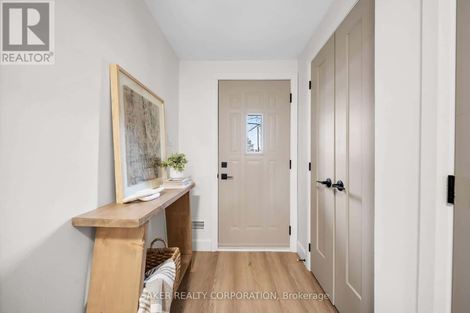 39 - 1990 WAVELL STREET — London East (East I), Ontario - Photo 3 of 34