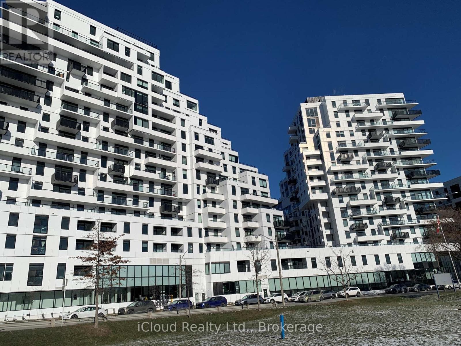 Toronto (Greenwood-Coxwell) — Toronto (Greenwood-Coxwell) - Main photo