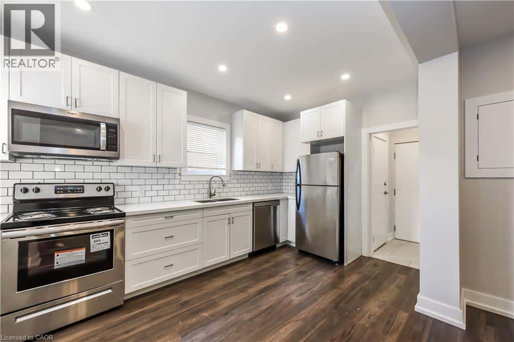 Hamilton — Hamilton - Photo 2 of 18