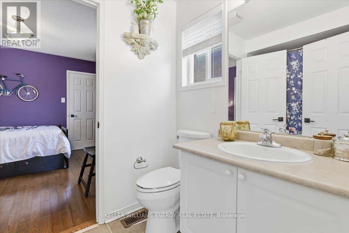 Whitby (Blue Grass Meadows) — Whitby (Blue Grass Meadows) - Photo 3 of 45