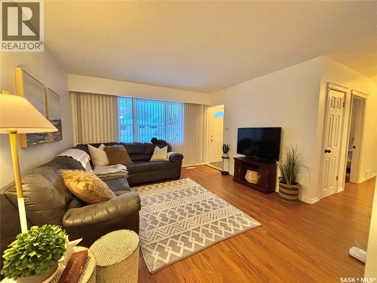 Yorkton — Yorkton - Photo 4 of 40