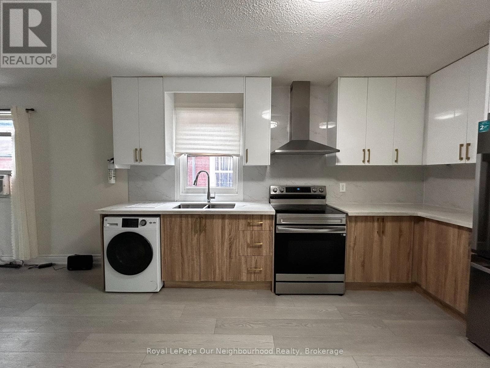 6 - 317 DUKE STREET W — Kitchener - Main photo