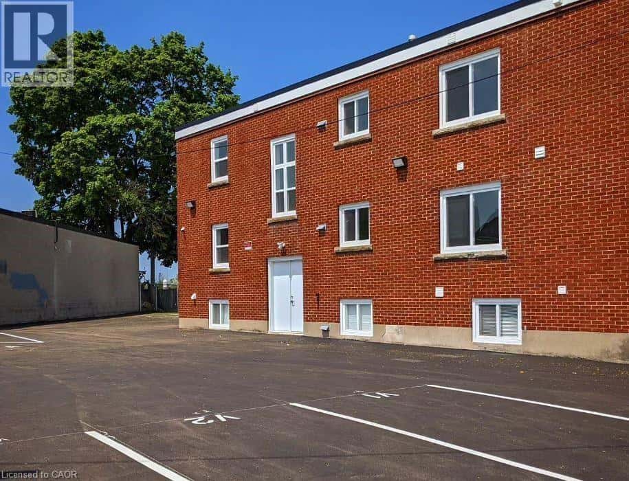 St. Catharines — St. Catharines - Photo 3 of 15