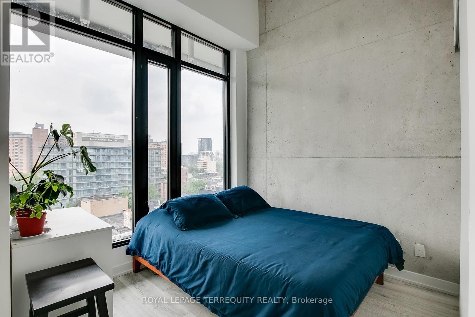 Toronto (Moss Park) — Toronto (Moss Park) - Main photo