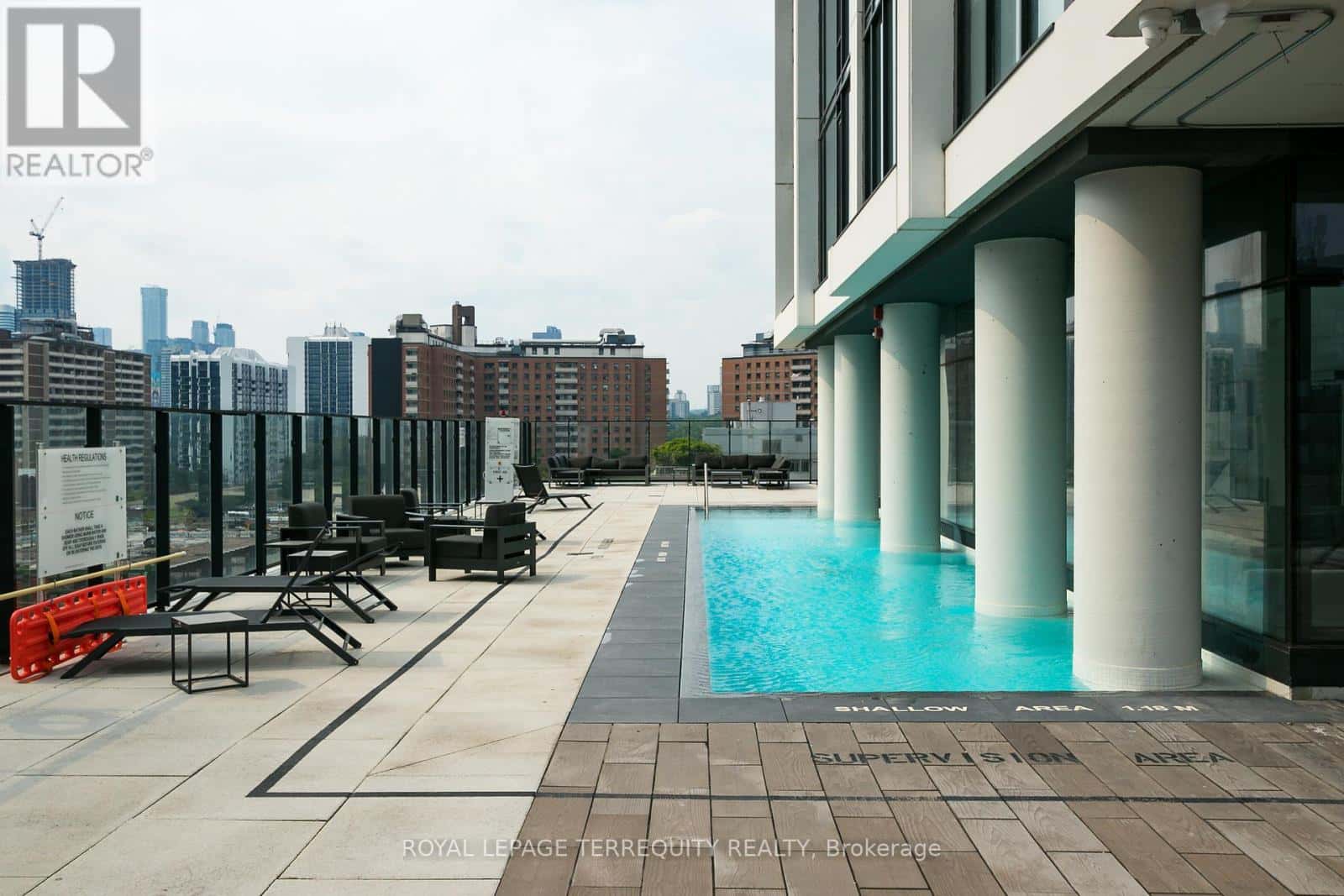 Toronto (Moss Park) — Toronto (Moss Park) - Photo 2 of 35