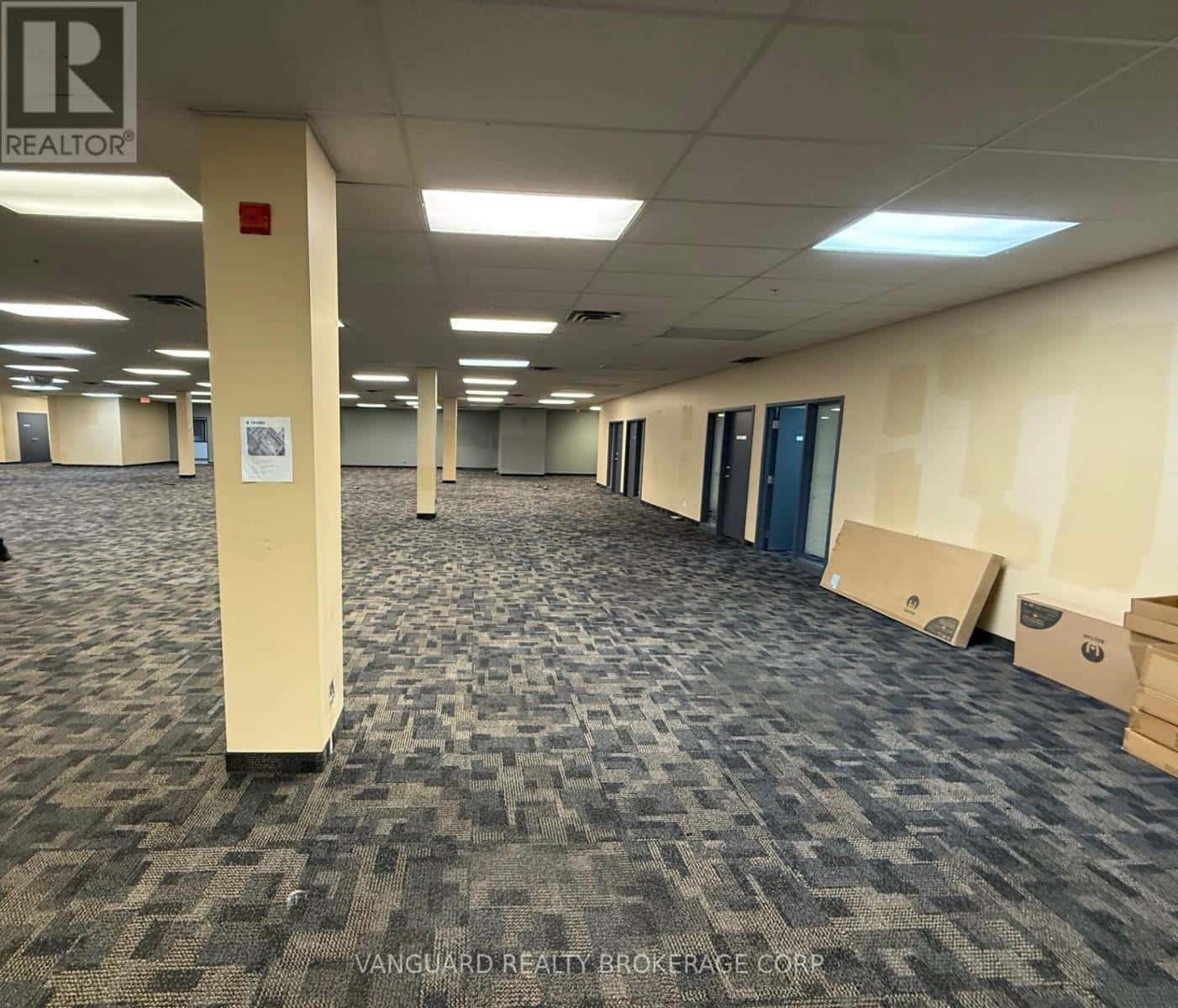 Brampton (Brampton 407 Corridor) — Brampton (Brampton 407 Corridor) - Photo 2 of 5