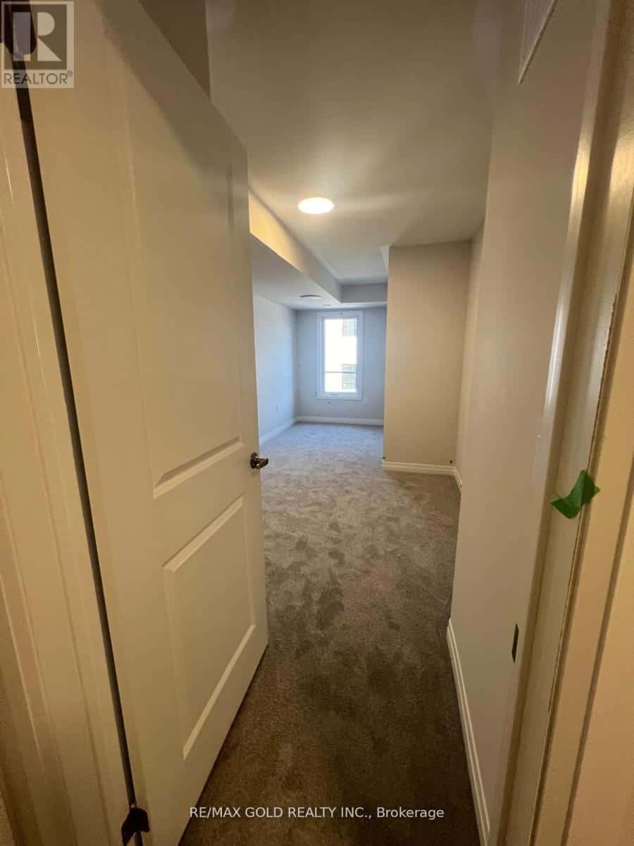 Bradford West Gwillimbury (Bradford) — Bradford West Gwillimbury (Bradford) - Photo 5 of 34