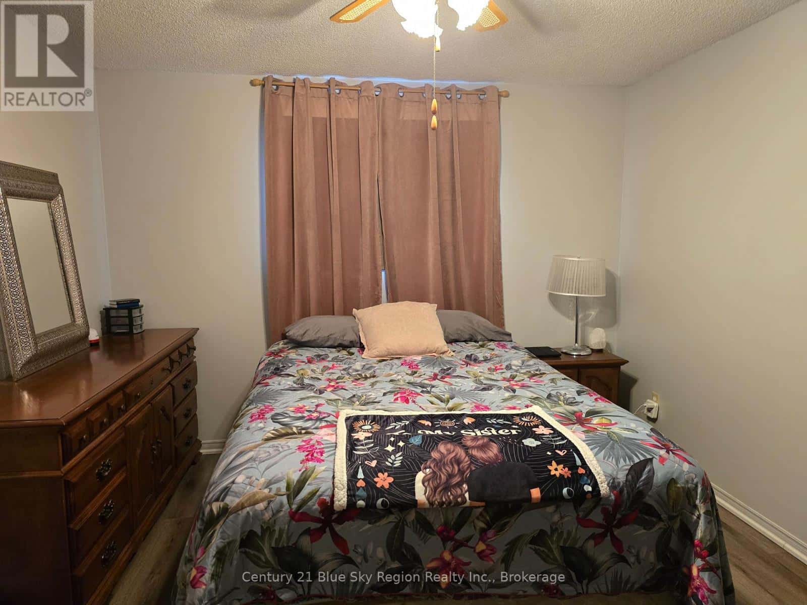 441 MAGEAU STREET — West Nipissing (Sturgeon Falls) - Photo 2 of 40