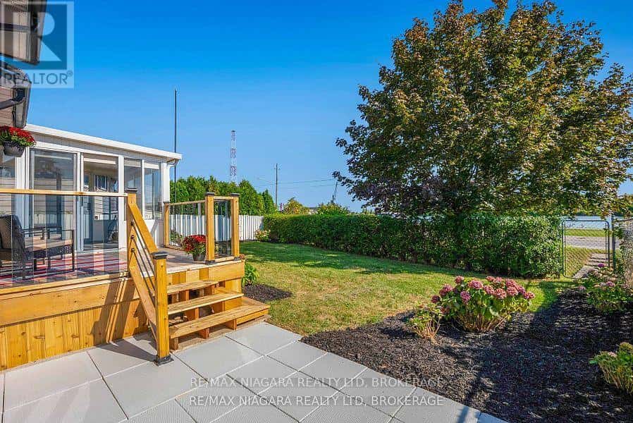 St. Catharines (Bunting/Linwell) — St. Catharines (Bunting/Linwell) - Photo 3 of 34