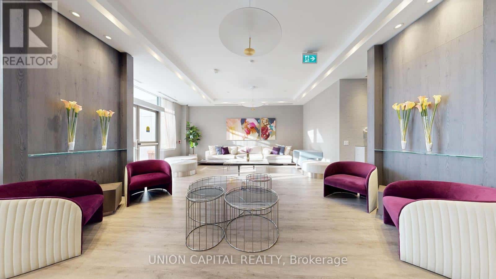 715 - 75 CANTERBURY PLACE — Toronto (Willowdale West) - Photo 4 of 27