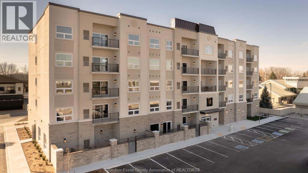 LaSalle — LaSalle - Photo 2 of 25