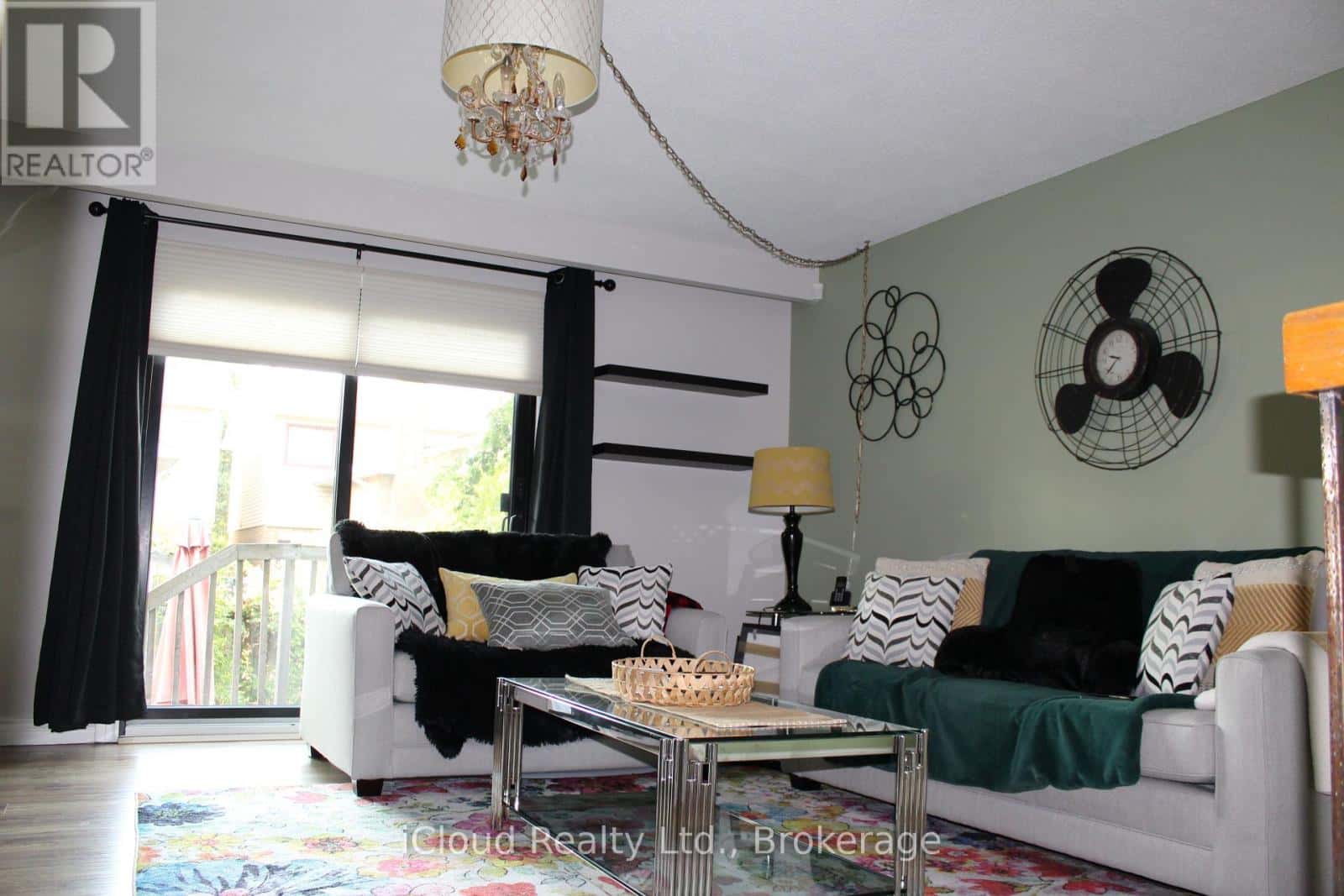 Brampton (Westgate) — Brampton (Westgate) - Photo 2 of 29