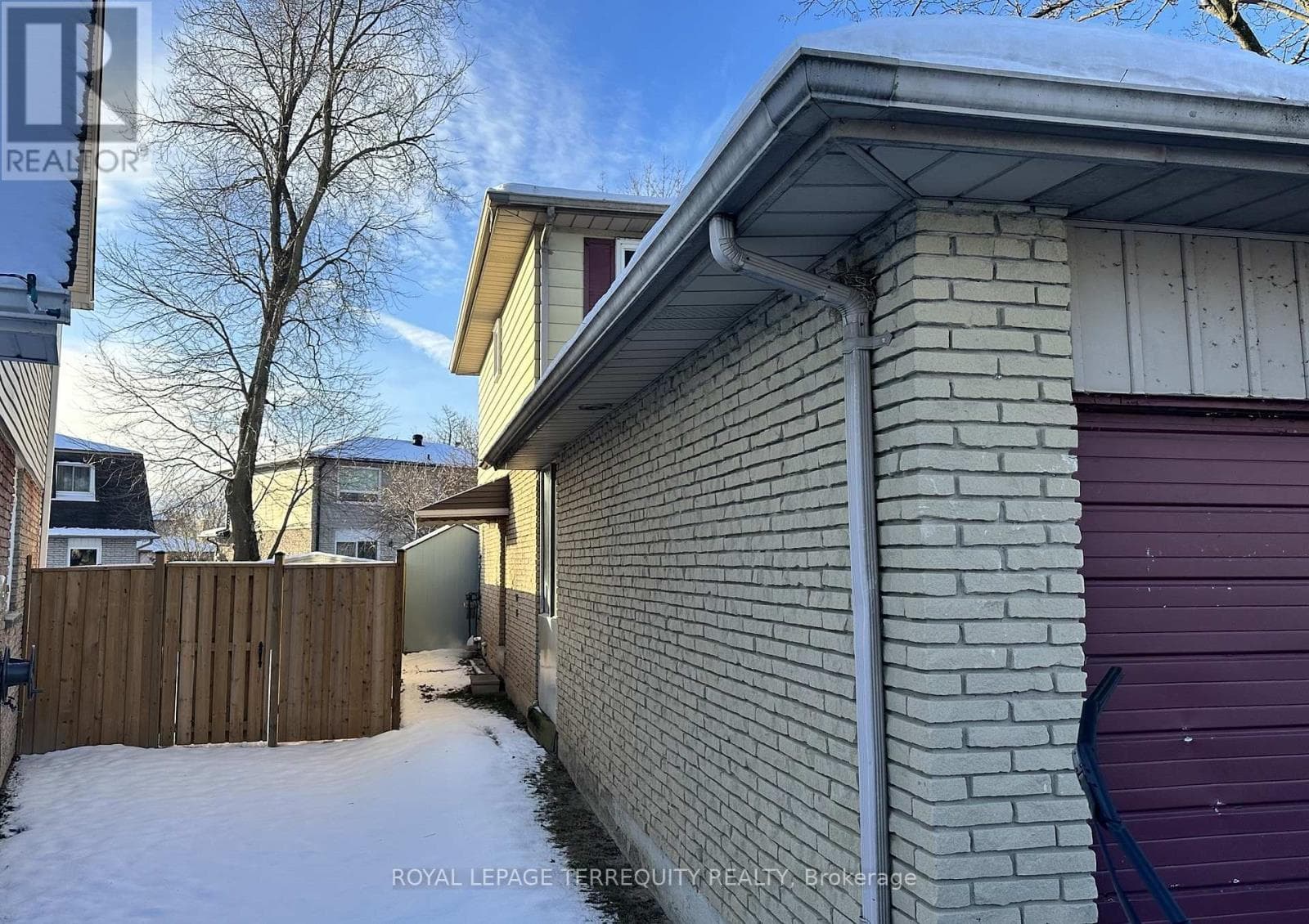 Pickering (West Shore) — Pickering (West Shore) - Main photo