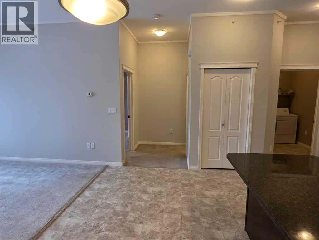 409, 2800 13 Avenue SE — Medicine Hat - Photo 5 of 42