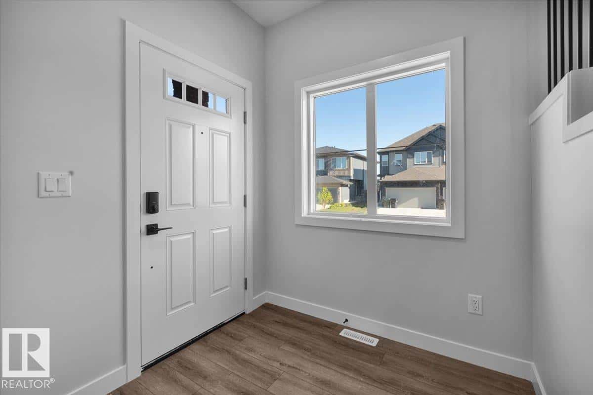 Stony Plain — Stony Plain - Photo 2 of 40