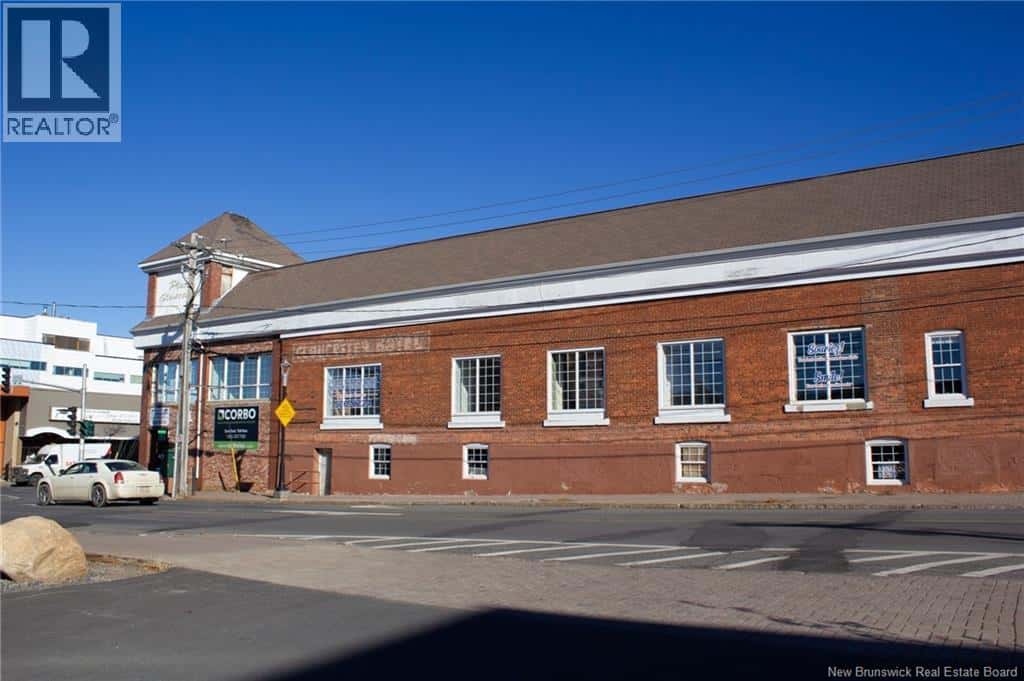 100-2 Main Street — Bathurst - Photo 3 of 23