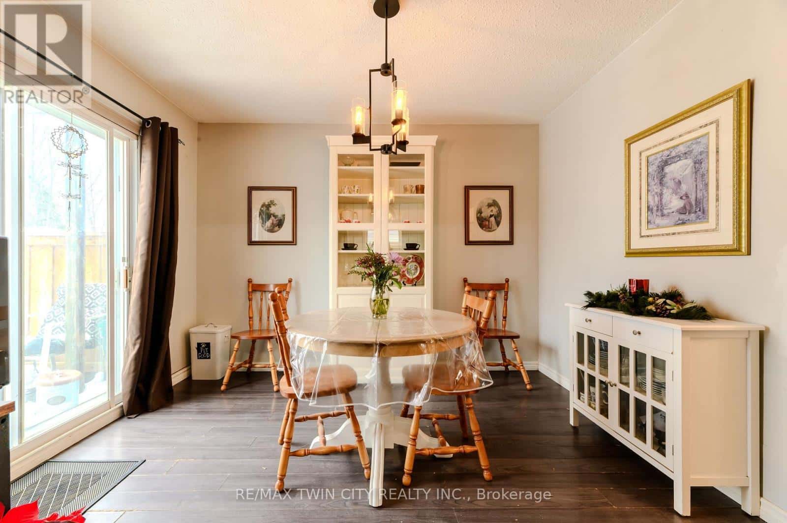 12 WHITE OWL CRESCENT — Brantford - Photo 5 of 34