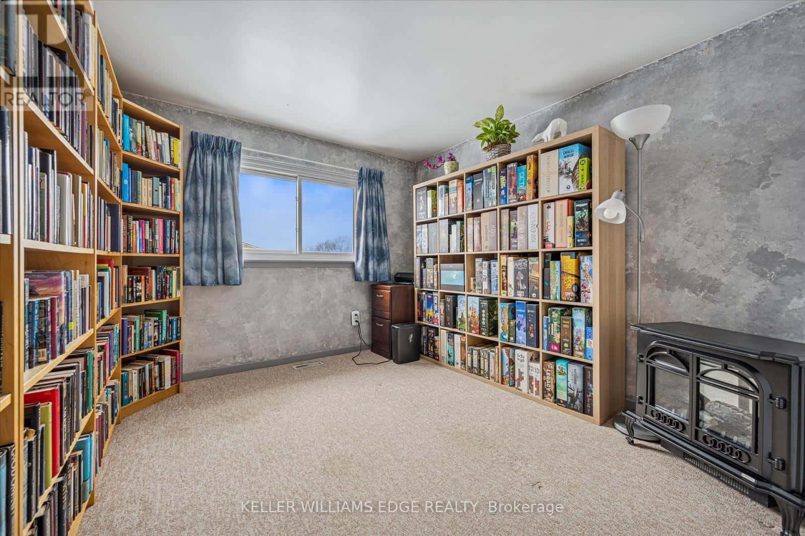 Kitchener — Kitchener - Photo 5 of 29