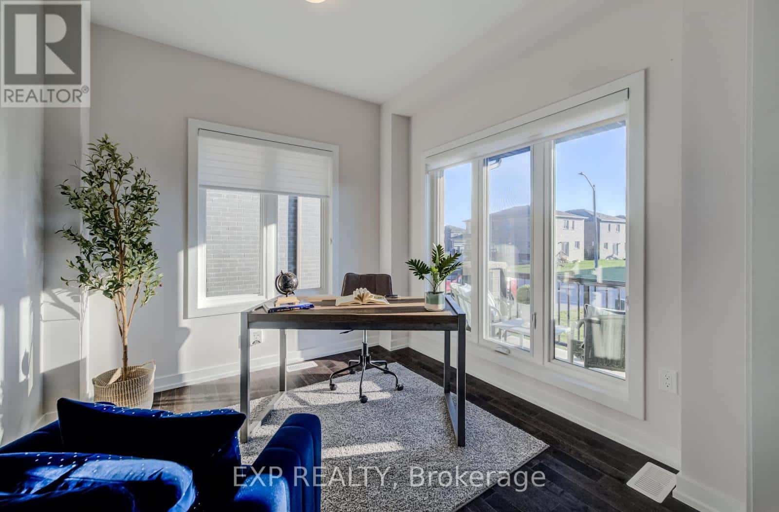 55 TULIP CRESCENT — Norfolk (Simcoe), Ontario - Photo 5 of 48