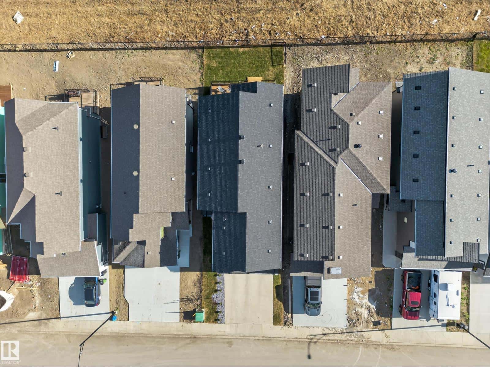 Edmonton — Edmonton - Photo 3 of 68