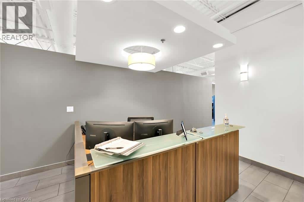 Stoney Creek — Stoney Creek - Photo 4 of 35