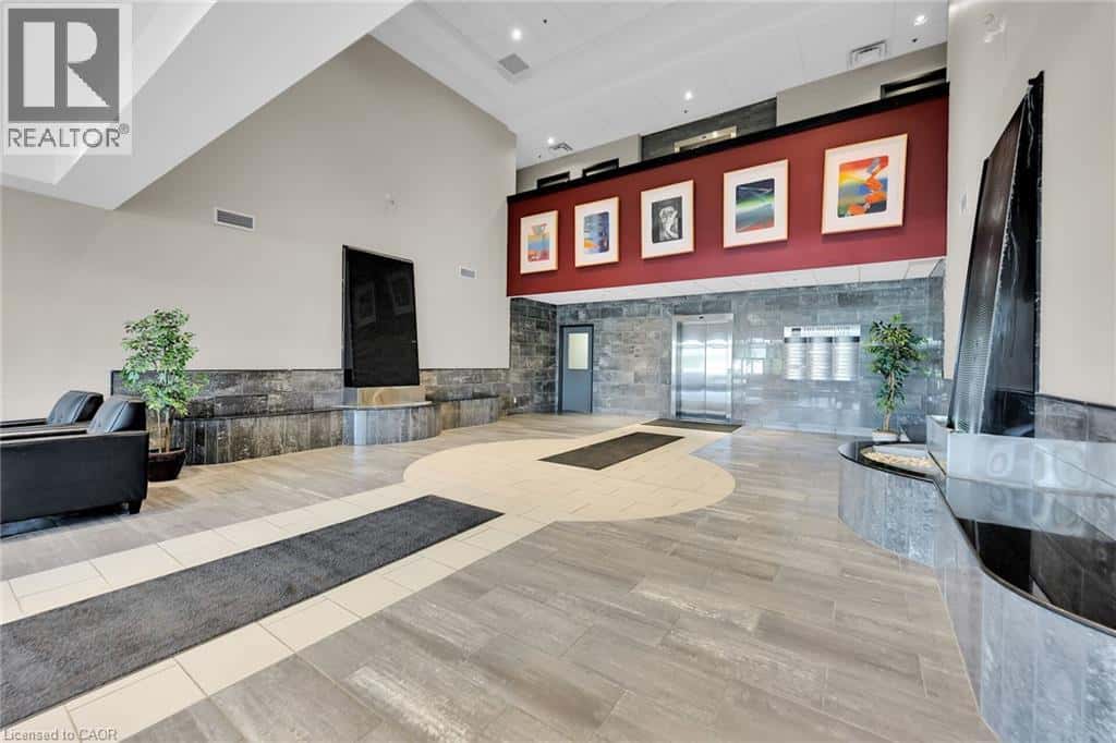 Stoney Creek — Stoney Creek - Photo 3 of 35